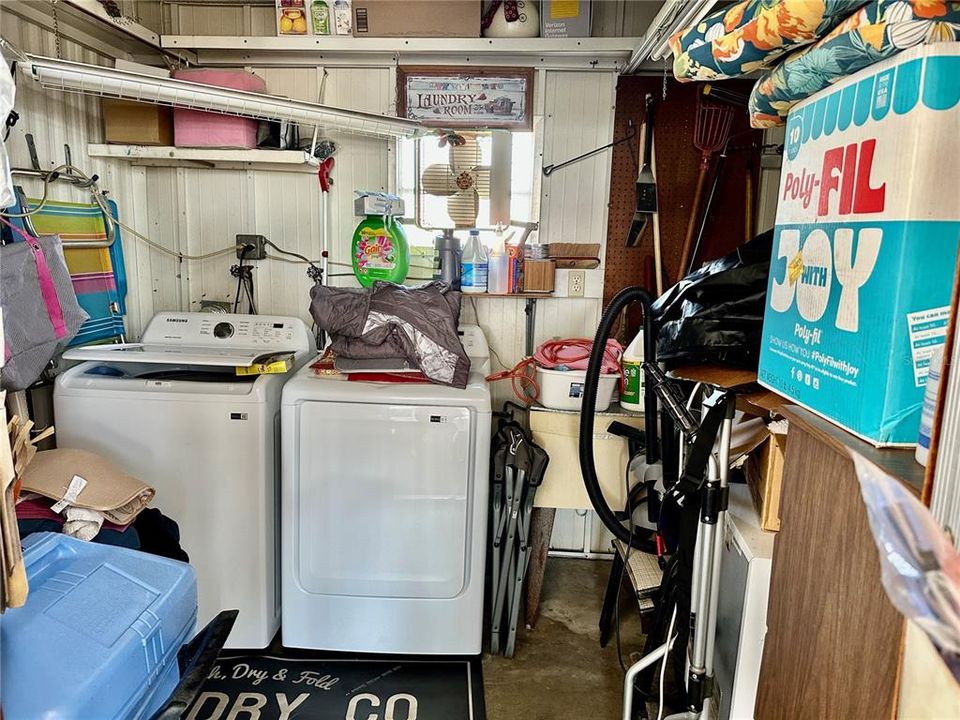 For Sale: $122,500 (2 beds, 2 baths, 1008 Square Feet)