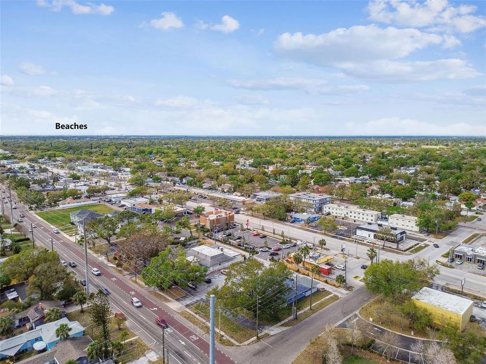 待售: $999,000 (0 贝兹, 0 浴室, 2628 平方英尺)