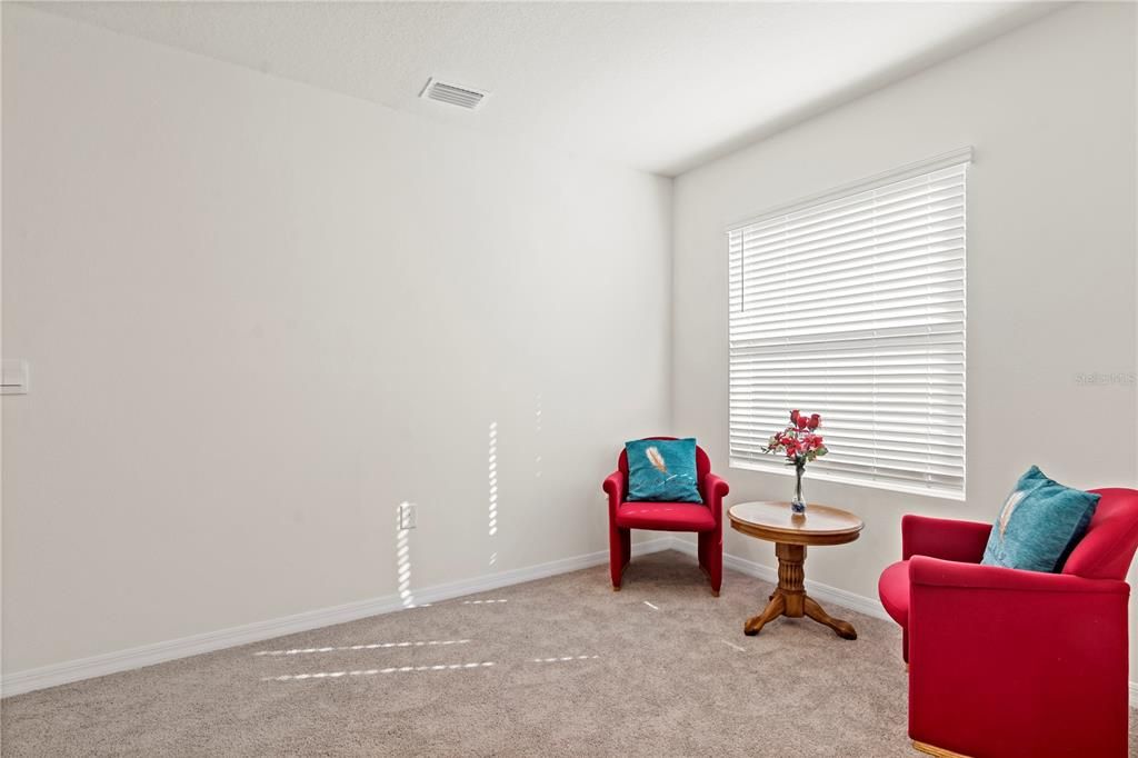 Active With Contract: $299,999 (3 beds, 2 baths, 1758 Square Feet)