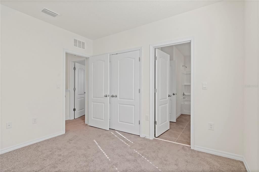 Active With Contract: $299,999 (3 beds, 2 baths, 1758 Square Feet)