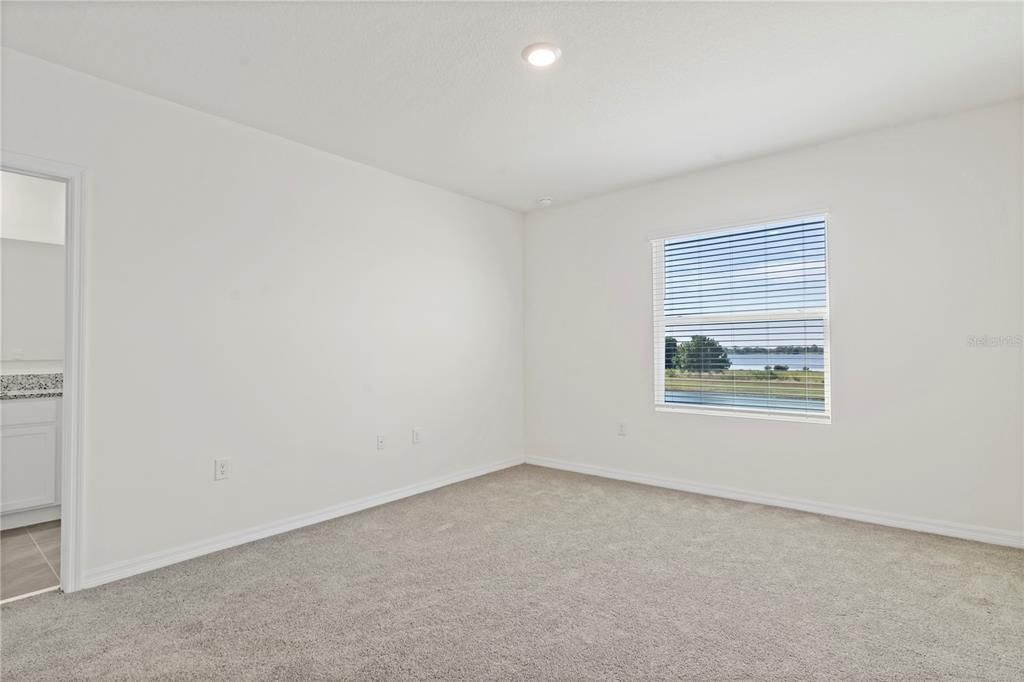 Active With Contract: $299,999 (3 beds, 2 baths, 1758 Square Feet)