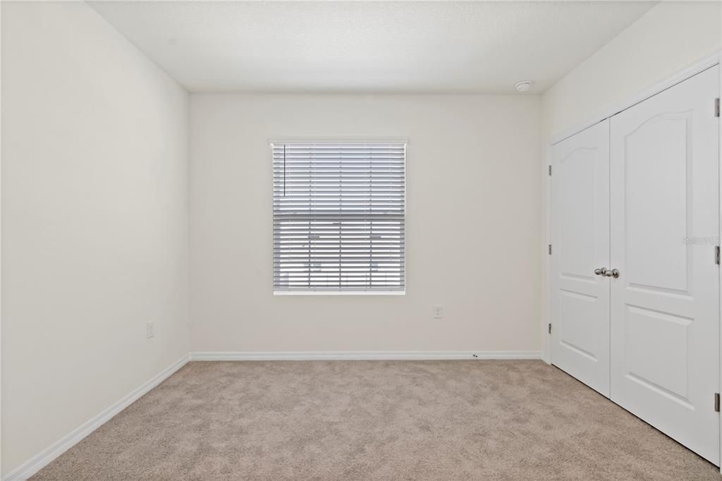 Active With Contract: $299,999 (3 beds, 2 baths, 1758 Square Feet)