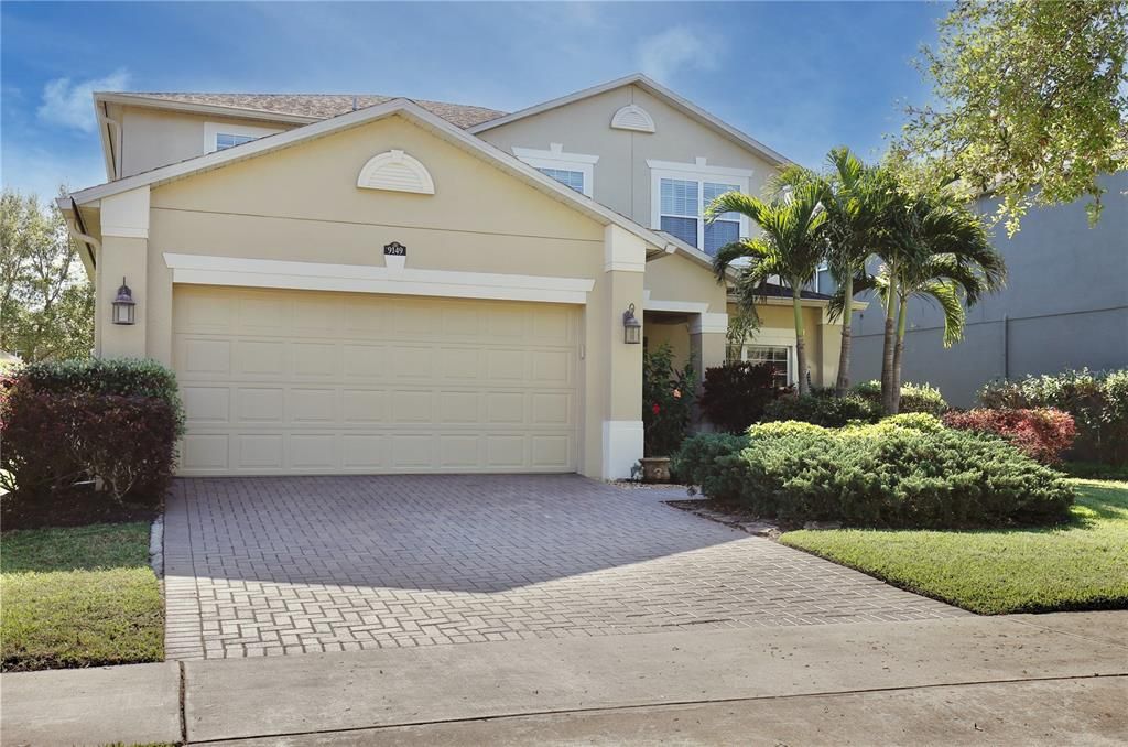 Hello 9149 Oak Commons Way you meticulously maintained RARE 5 bedroom GEM you.