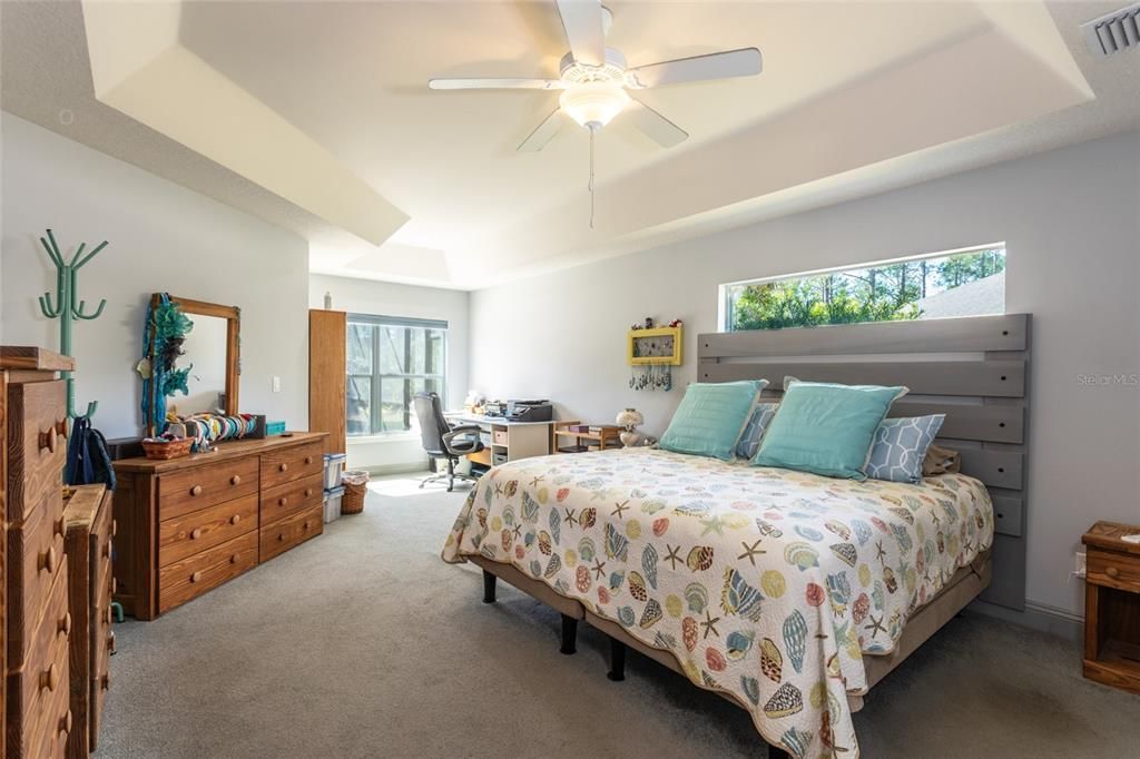 Active With Contract: $699,980 (4 beds, 3 baths, 2772 Square Feet)