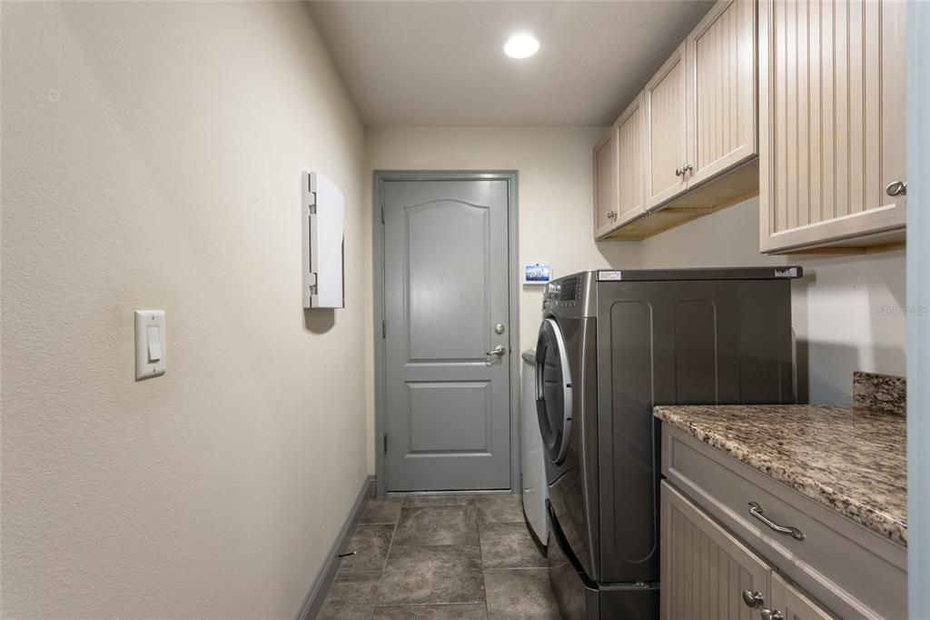 Active With Contract: $699,980 (4 beds, 3 baths, 2772 Square Feet)