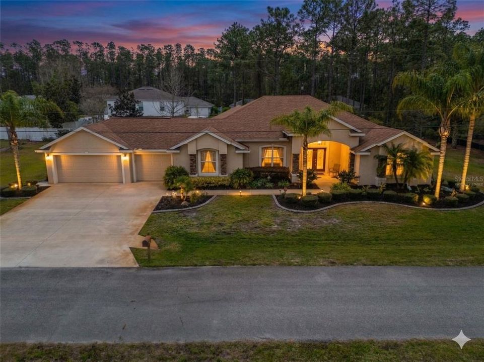 Active With Contract: $699,980 (4 beds, 3 baths, 2772 Square Feet)