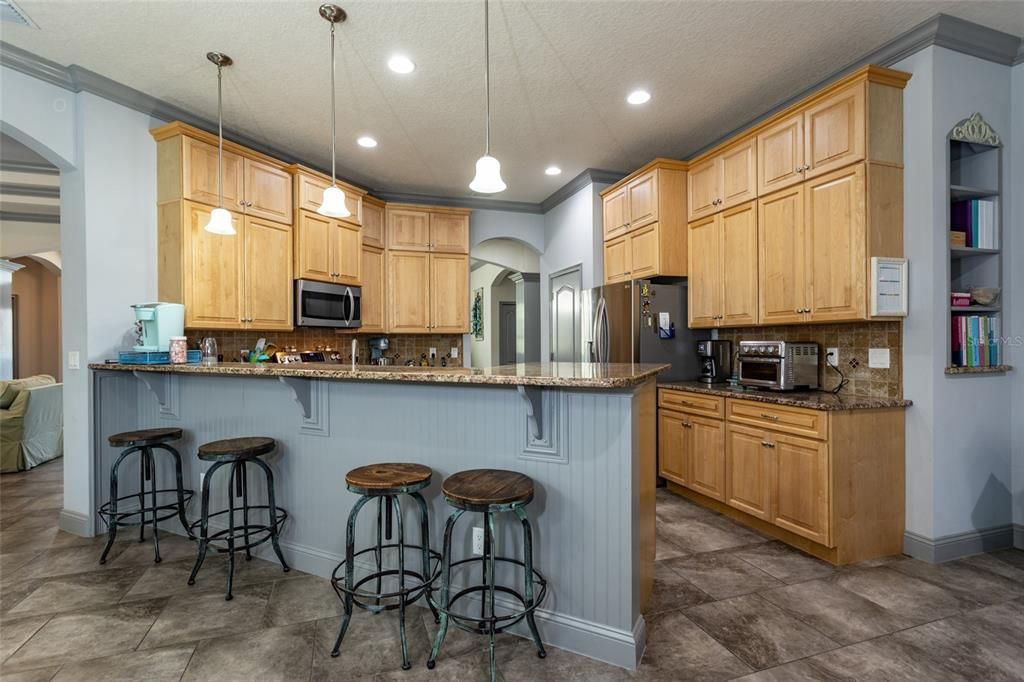 Active With Contract: $699,980 (4 beds, 3 baths, 2772 Square Feet)