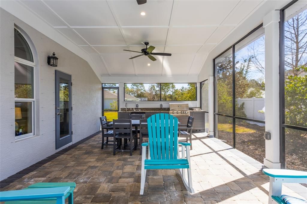Active With Contract: $699,980 (4 beds, 3 baths, 2772 Square Feet)