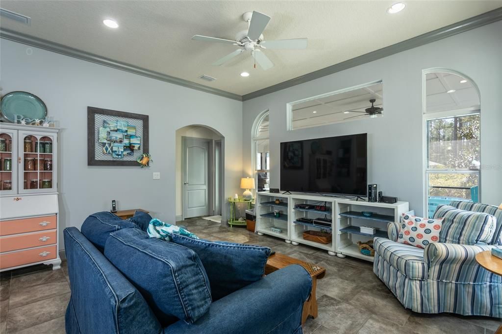Active With Contract: $699,980 (4 beds, 3 baths, 2772 Square Feet)