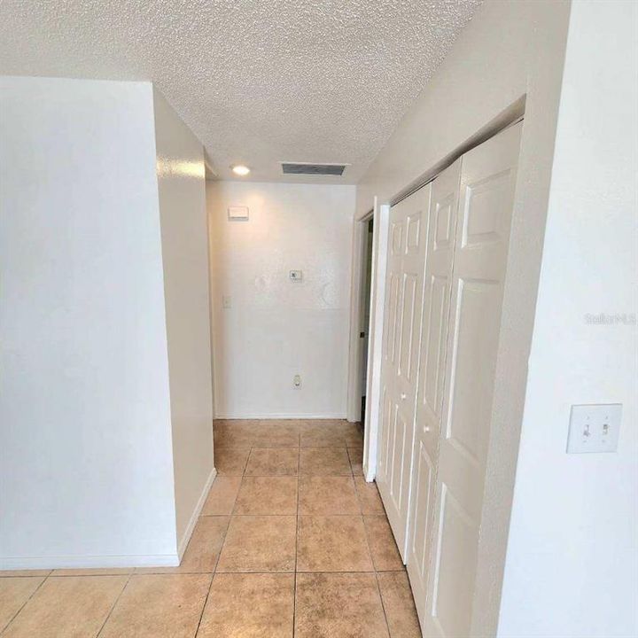 出租: $1,350 (2 贝兹, 2 浴室, 870 平方英尺)