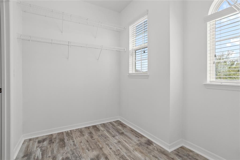 待售: $1,150,000 (5 贝兹, 4 浴室, 3646 平方英尺)