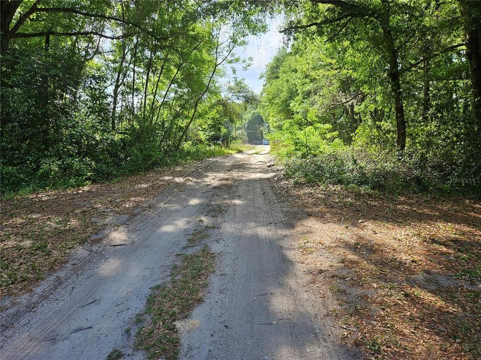 待售: $27,000 (0.22 acres)