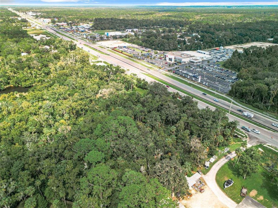 待售: $280,000 (0.98 acres)