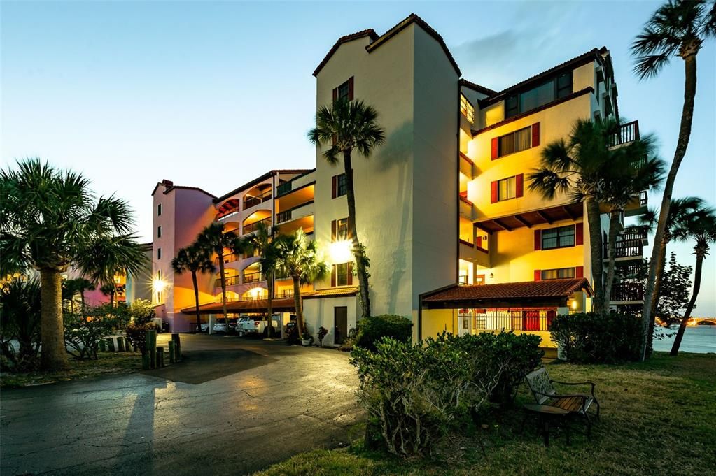 待售: $478,900 (2 贝兹, 2 浴室, 1658 平方英尺)