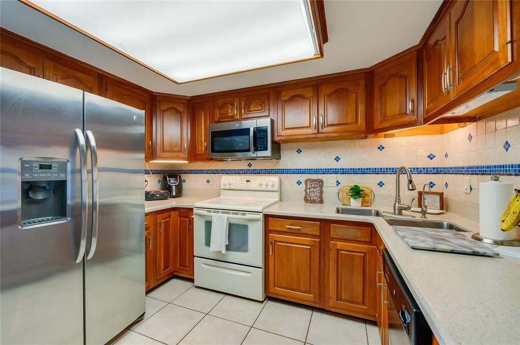 待售: $478,900 (2 贝兹, 2 浴室, 1658 平方英尺)