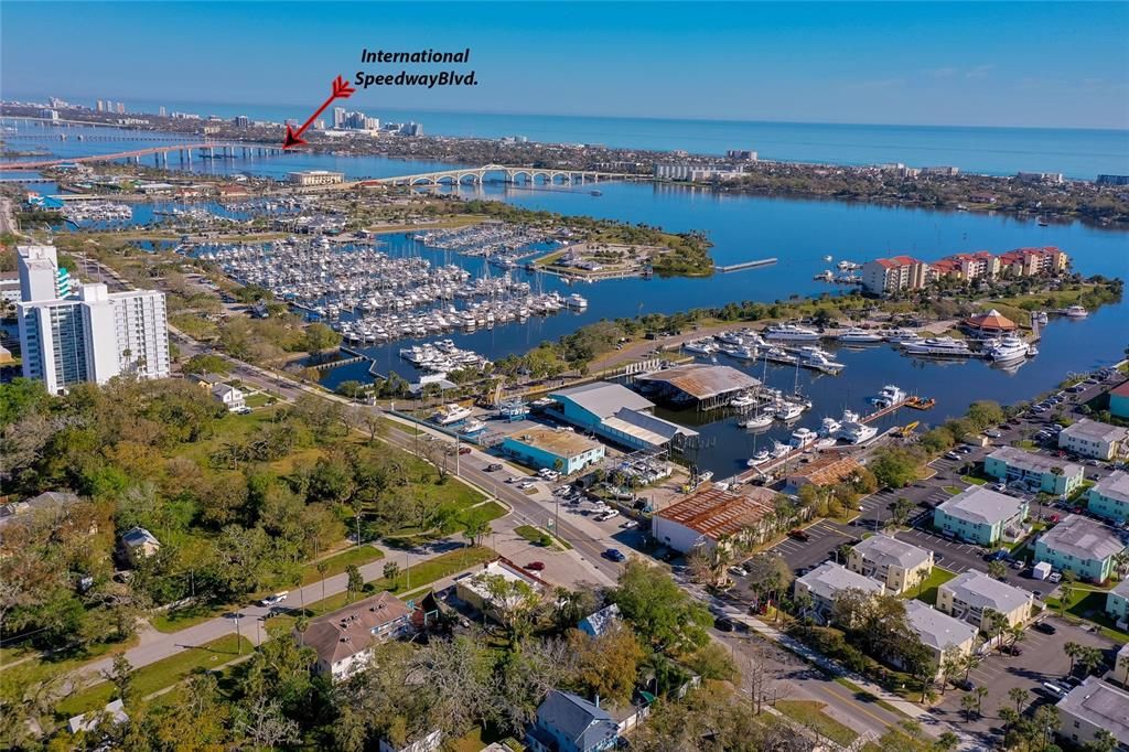 待售: $478,900 (2 贝兹, 2 浴室, 1658 平方英尺)