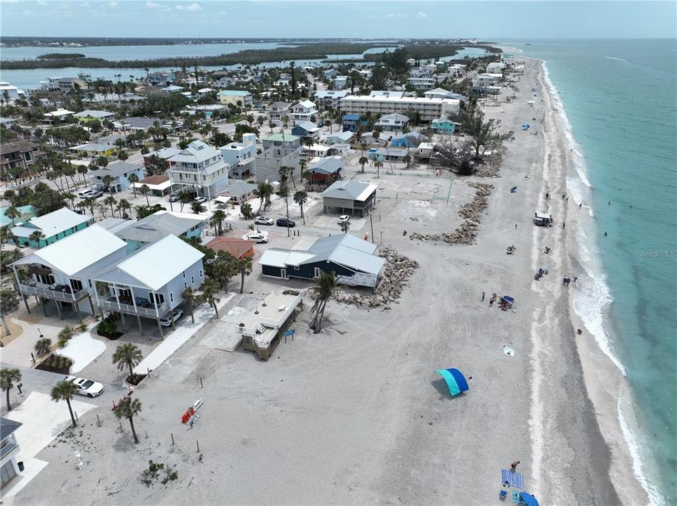 En Venta: $2,875,000 (0.20 acres)