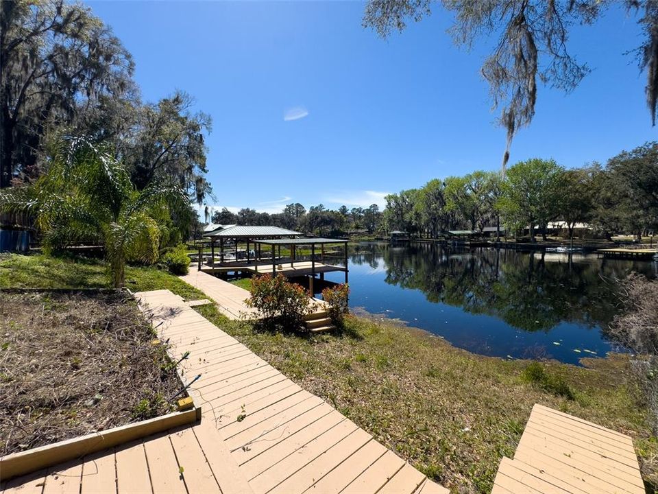 En Venta: $599,000 (3 camas, 2 baños, 2072 Pies cuadrados)