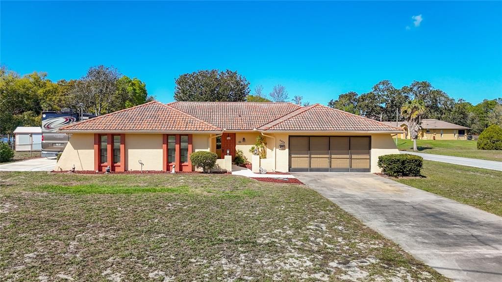 Recently Sold: $335,000 (3 beds, 2 baths, 1770 Square Feet)