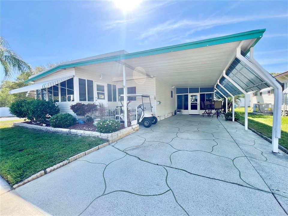 待售: $198,000 (2 贝兹, 2 浴室, 1325 平方英尺)