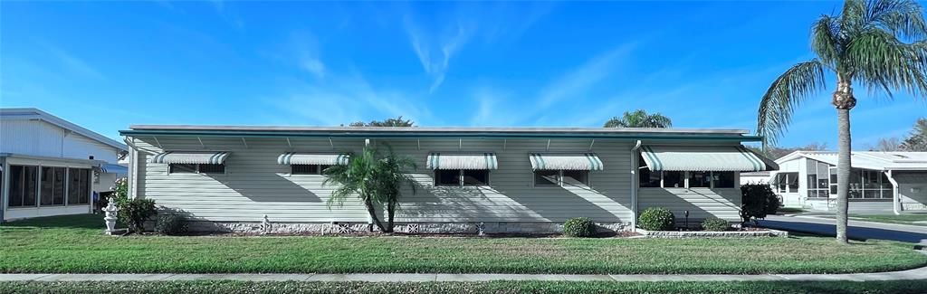 待售: $198,000 (2 贝兹, 2 浴室, 1325 平方英尺)