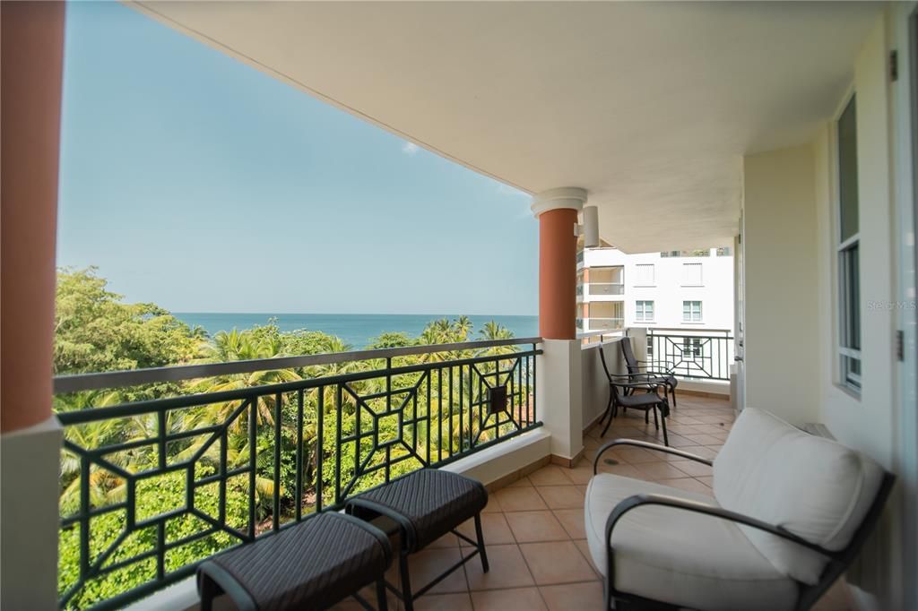 На продажу: $525,000 (2 спален, 2 ванн, 1250 Квадратных фут)