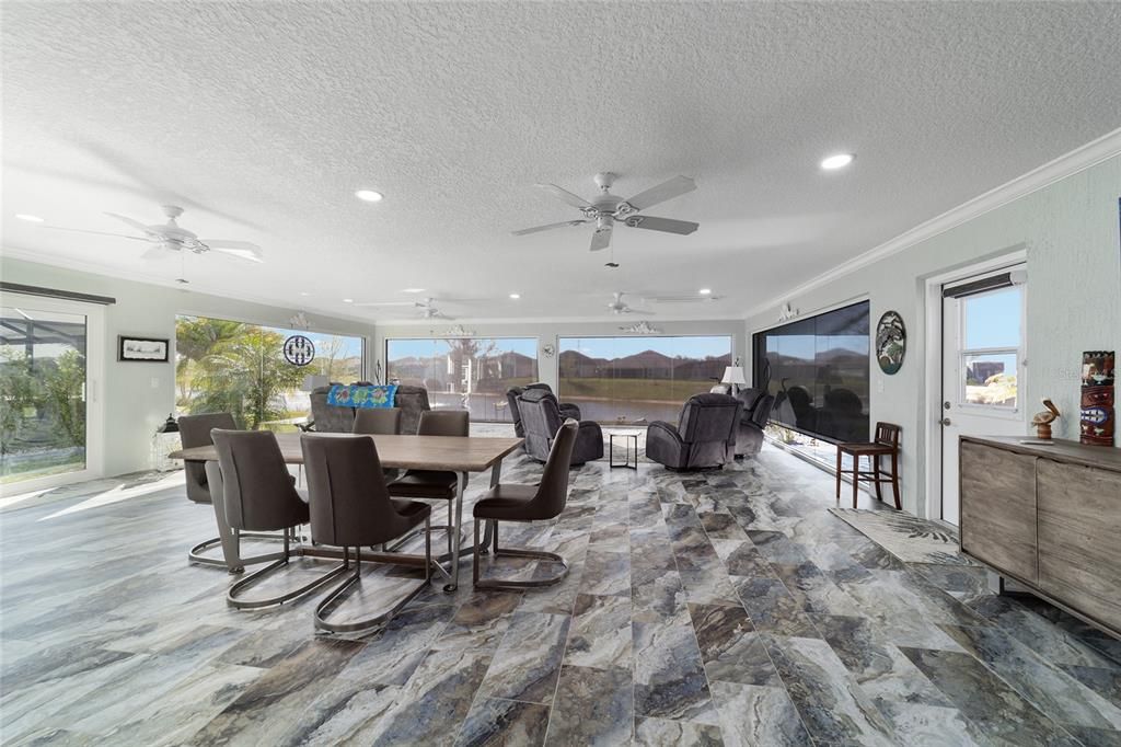 На продажу: $799,900 (3 спален, 2 ванн, 2930 Квадратных фут)