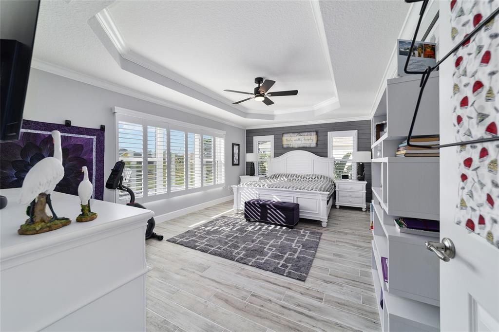 На продажу: $799,900 (3 спален, 2 ванн, 2930 Квадратных фут)