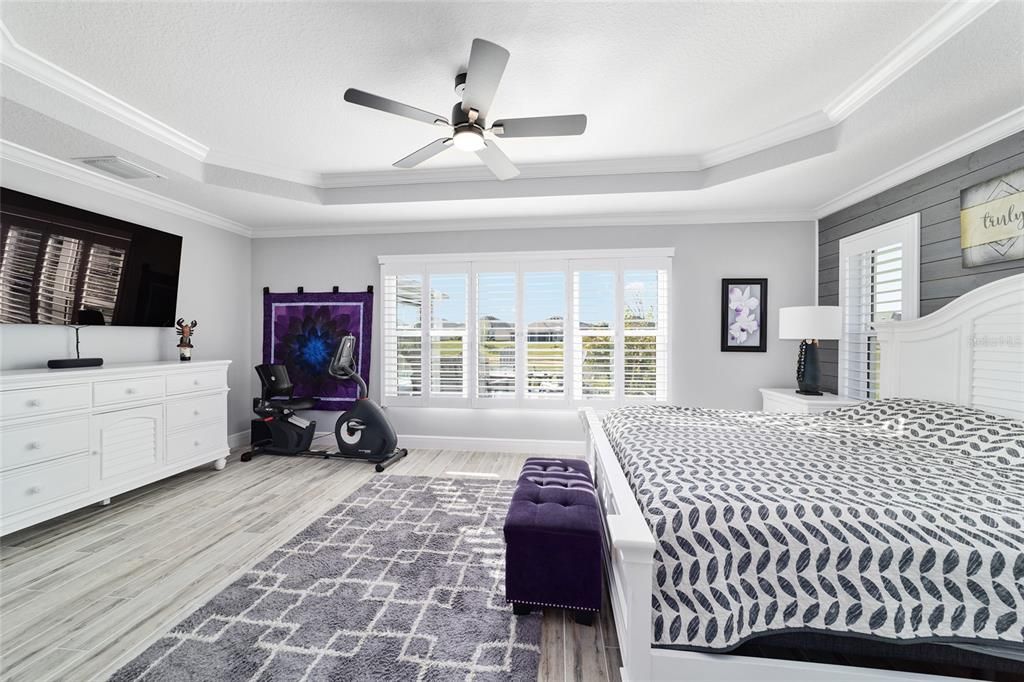 На продажу: $799,900 (3 спален, 2 ванн, 2930 Квадратных фут)