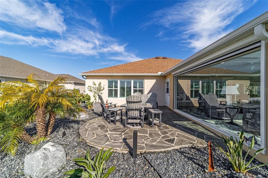 На продажу: $799,900 (3 спален, 2 ванн, 2930 Квадратных фут)