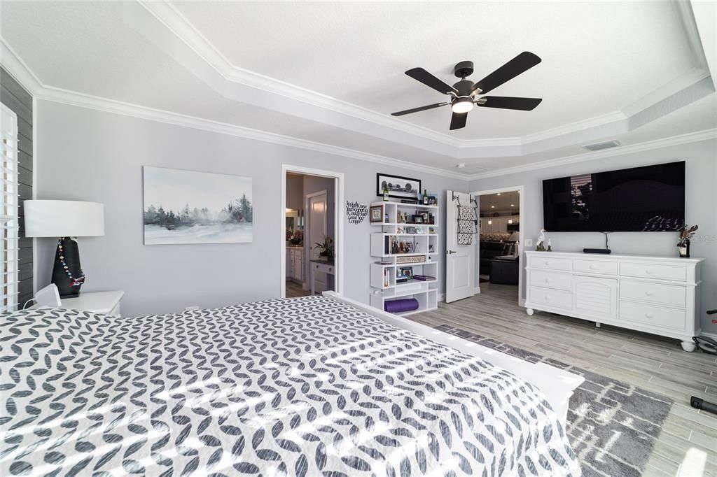 На продажу: $799,900 (3 спален, 2 ванн, 2930 Квадратных фут)