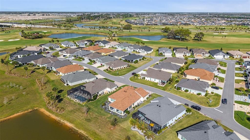 На продажу: $799,900 (3 спален, 2 ванн, 2930 Квадратных фут)