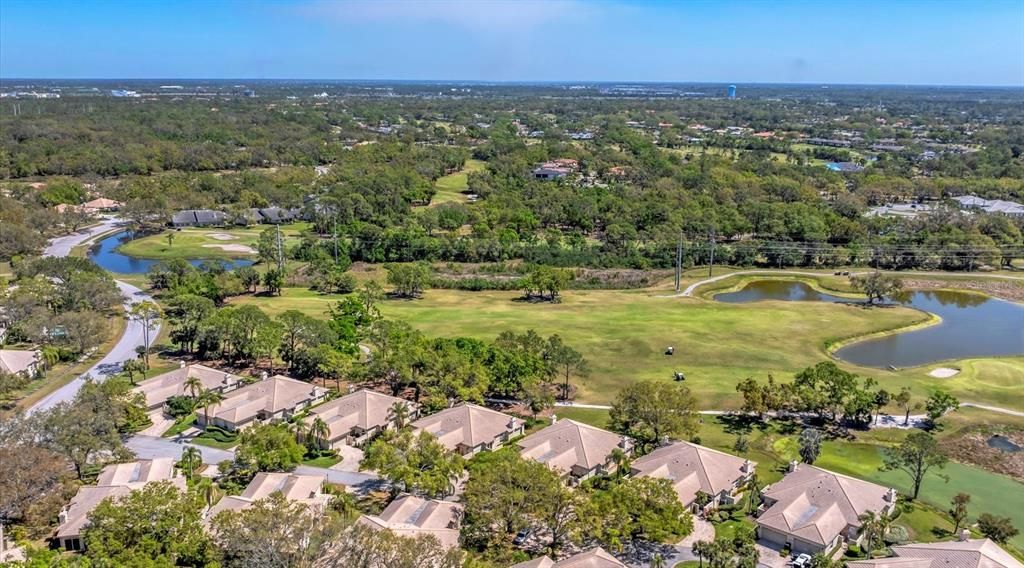 Недавно продано: $475,000 (3 спален, 2 ванн, 1856 Квадратных фут)