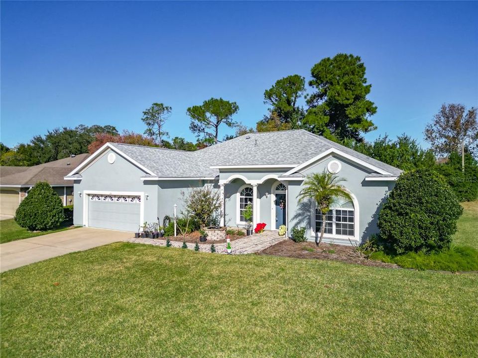 For Sale: $410,700 (3 beds, 3 baths, 2292 Square Feet)