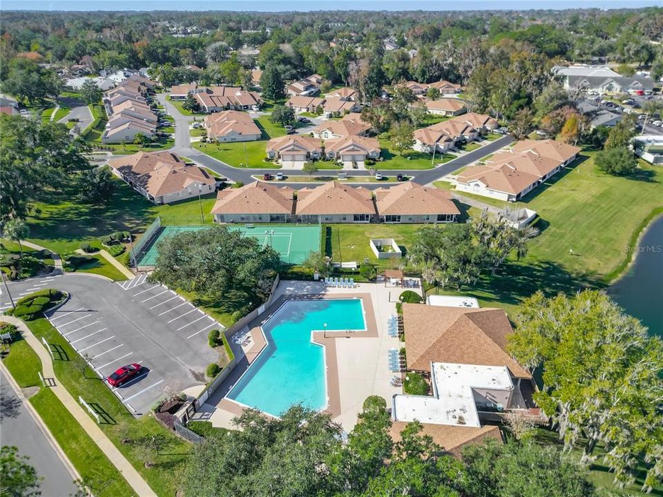 For Sale: $410,700 (3 beds, 3 baths, 2292 Square Feet)