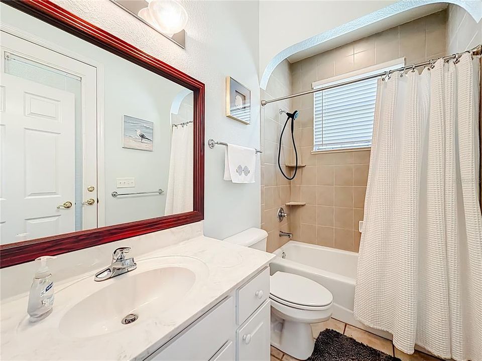 For Sale: $410,700 (3 beds, 3 baths, 2292 Square Feet)