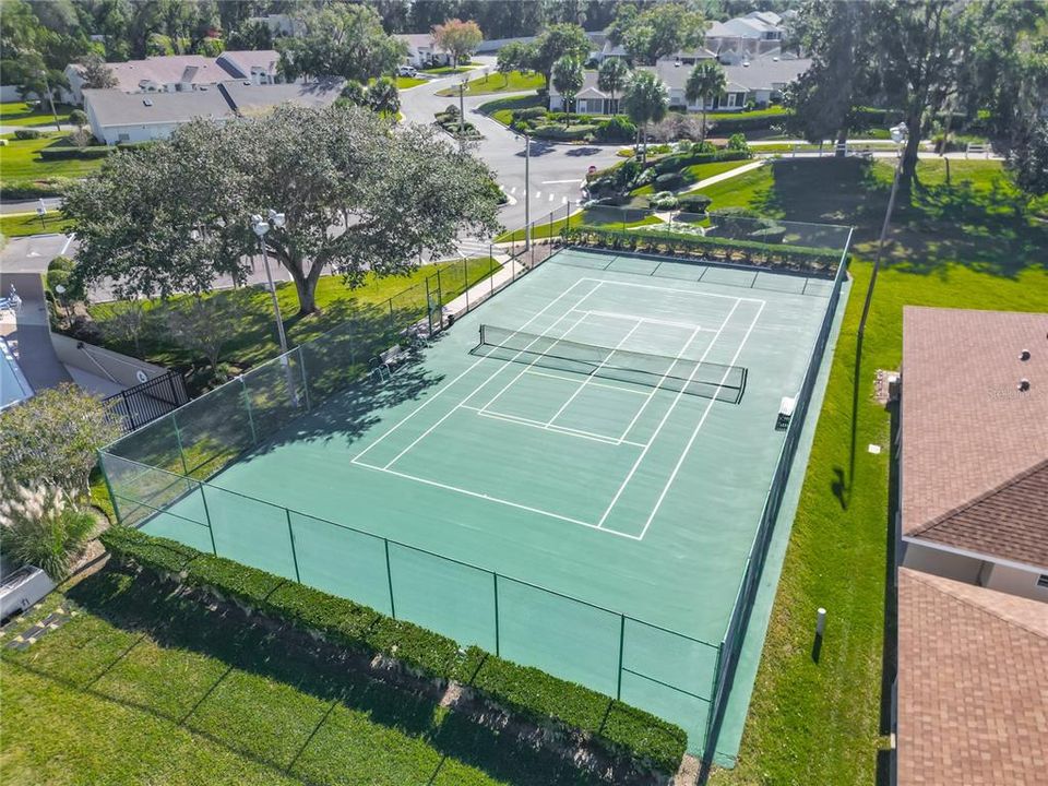 For Sale: $410,700 (3 beds, 3 baths, 2292 Square Feet)