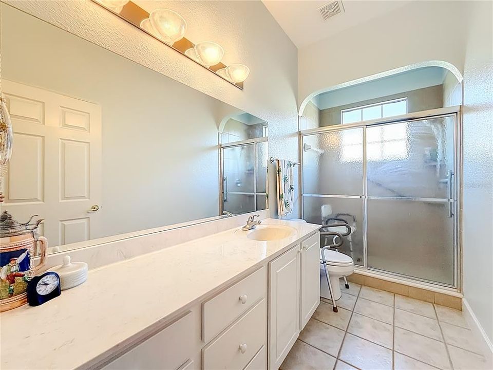 For Sale: $410,700 (3 beds, 3 baths, 2292 Square Feet)