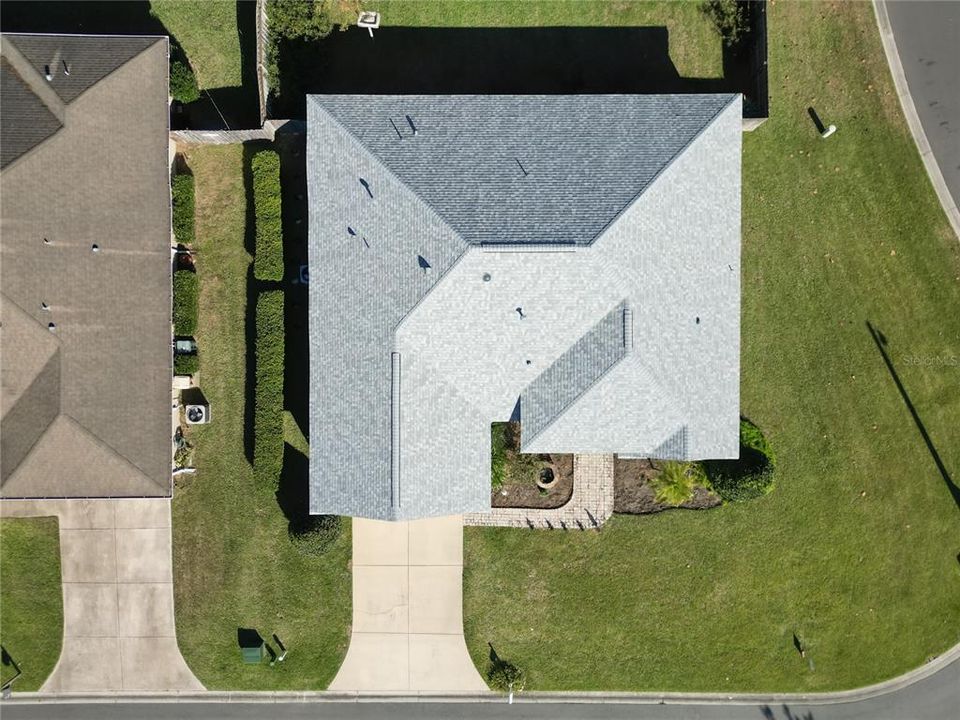 For Sale: $410,700 (3 beds, 3 baths, 2292 Square Feet)