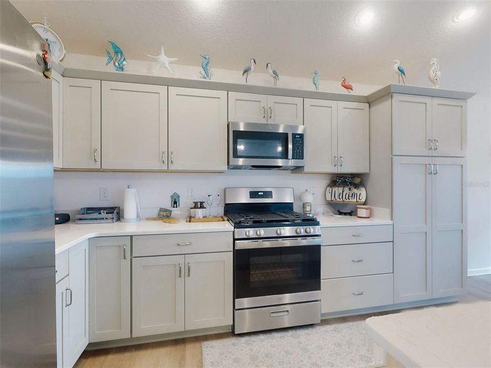 待售: $375,000 (3 贝兹, 2 浴室, 1711 平方英尺)