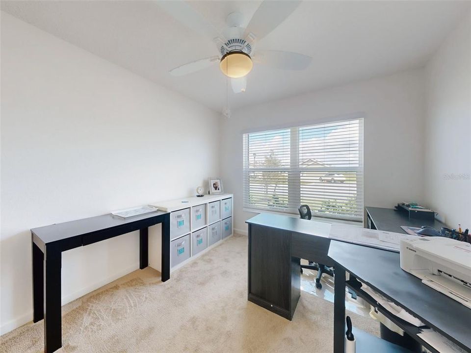 待售: $375,000 (3 贝兹, 2 浴室, 1711 平方英尺)