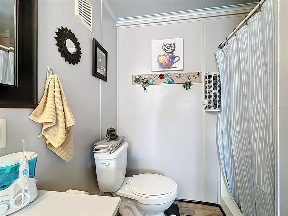 待售: $123,500 (1 贝兹, 2 浴室, 792 平方英尺)