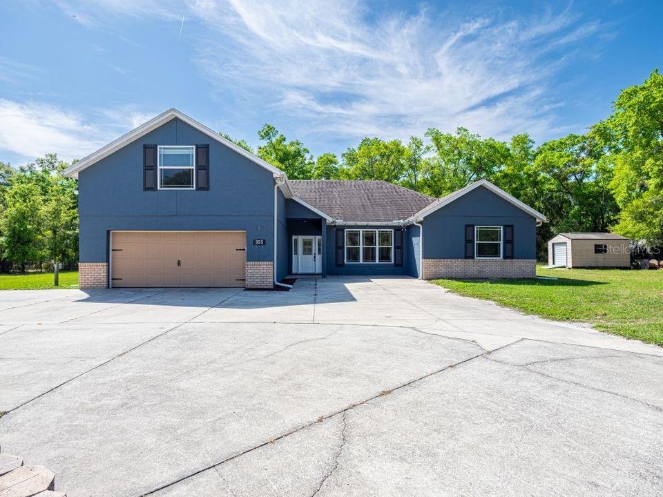 Recently Sold: $590,000 (4 beds, 3 baths, 2247 Square Feet)