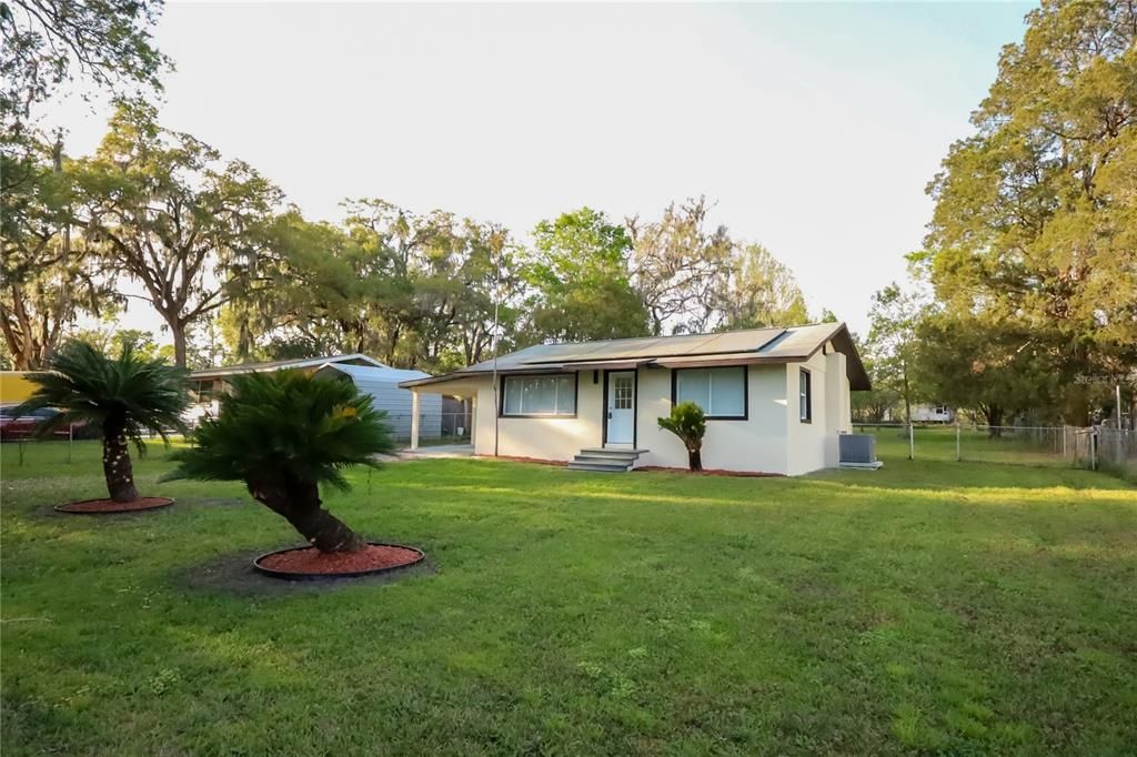 Recently Sold: $213,000 (2 beds, 1 baths, 768 Square Feet)