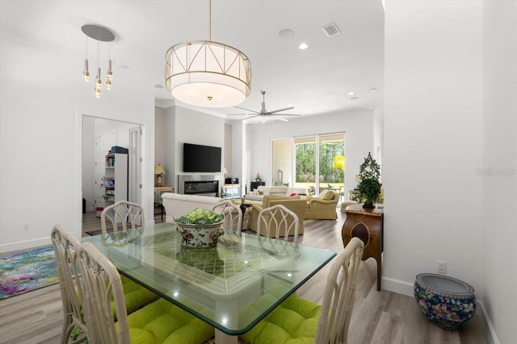 待售: $675,000 (4 贝兹, 3 浴室, 2531 平方英尺)