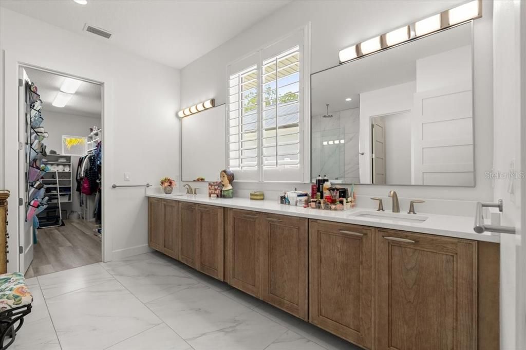 待售: $675,000 (4 贝兹, 3 浴室, 2531 平方英尺)