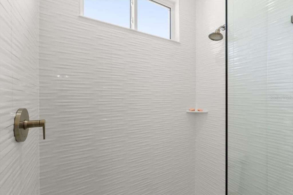 待售: $675,000 (4 贝兹, 3 浴室, 2531 平方英尺)