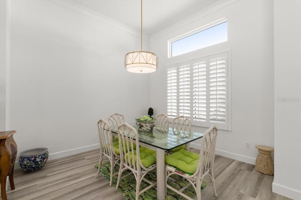 待售: $675,000 (4 贝兹, 3 浴室, 2531 平方英尺)