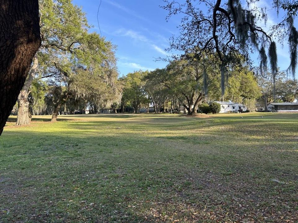 Active With Contract: $204,900 (2 beds, 2 baths, 1332 Square Feet)