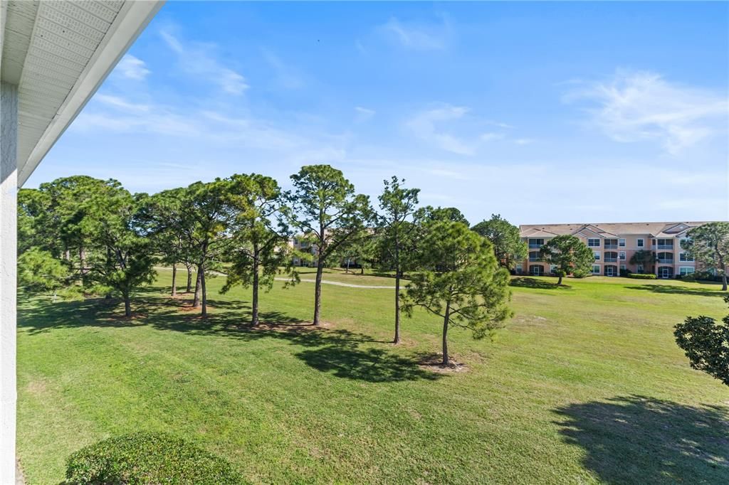 На продажу: $210,000 (2 спален, 2 ванн, 1160 Квадратных фут)